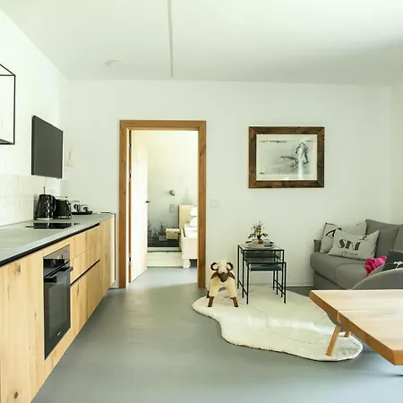Apartment Loder *
